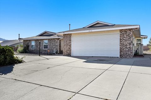 Photo of 4516 QUARTZ Drive NE, Rio Rancho, NM 87124 (MLS # 1092412)