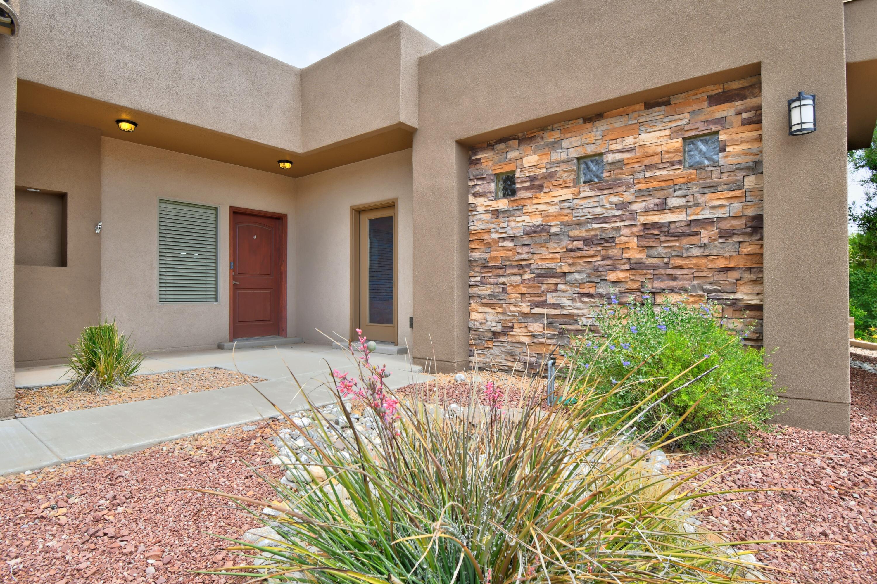 2517 Redondo Santa Fe, Rio Rancho, New Mexico image 2