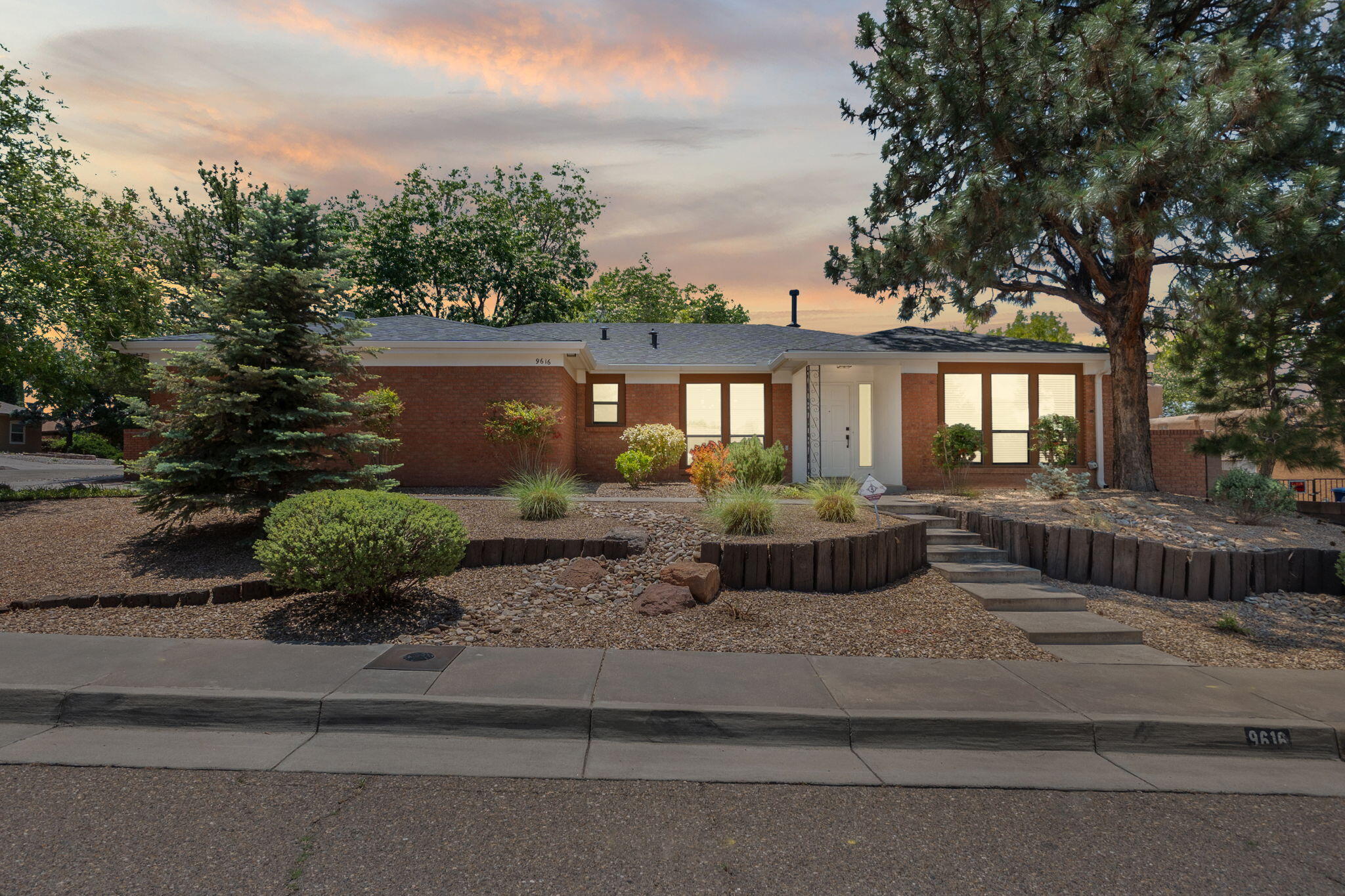 9616 Academy Hills Drive, Albuquerque, New Mexico image 1