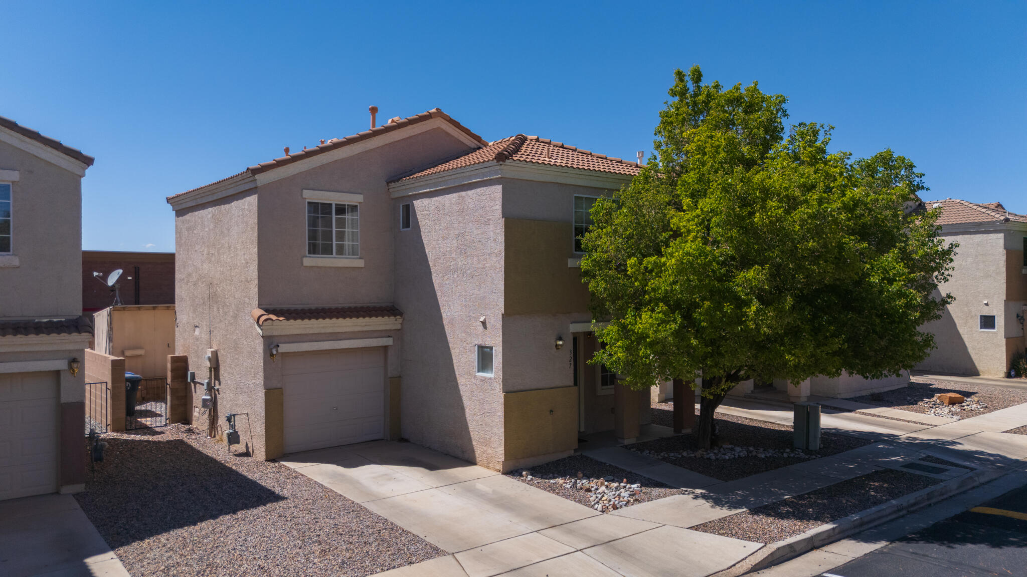327 Cascabel Trail, Albuquerque, New Mexico image 1