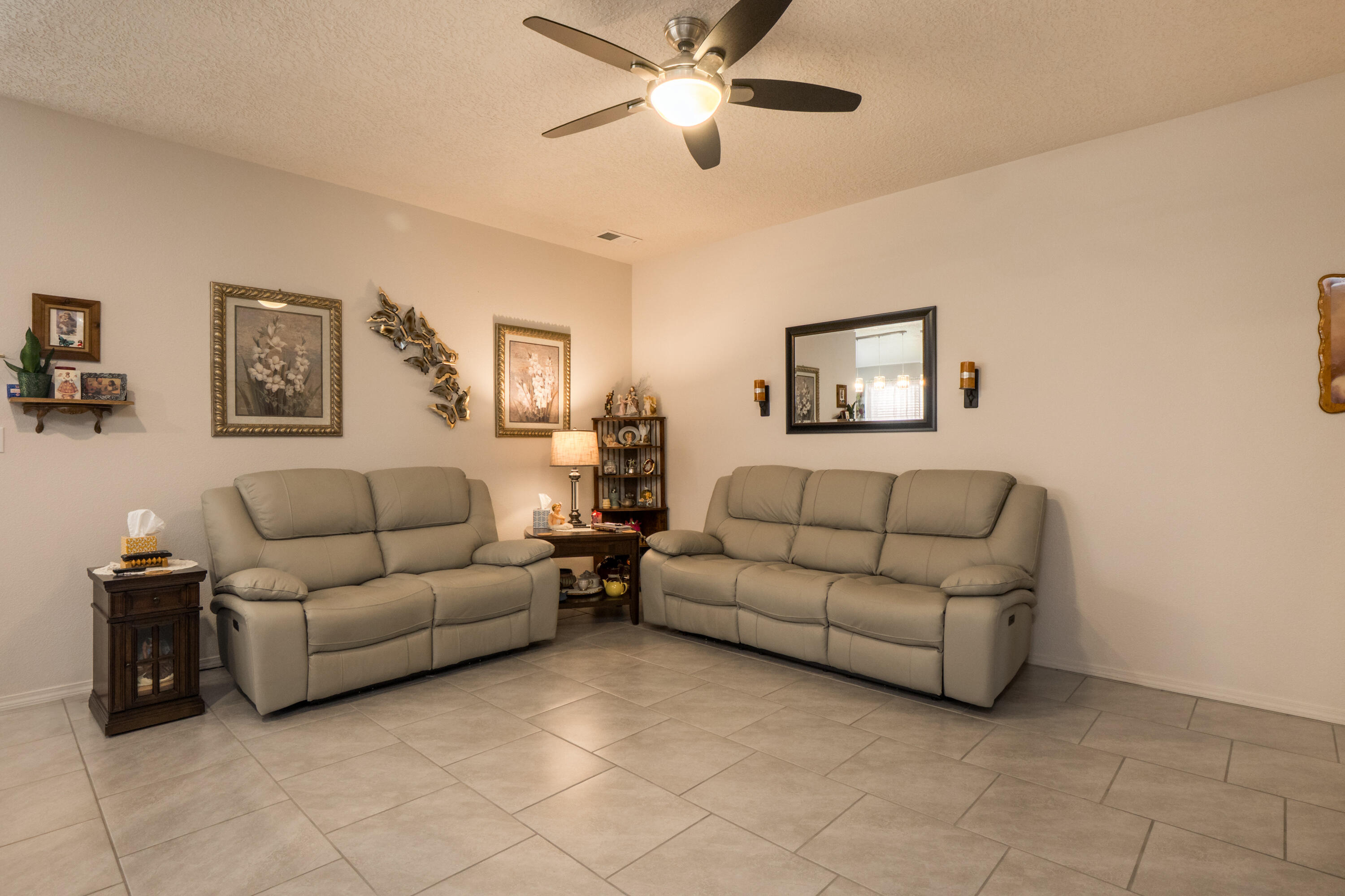 2336 Del Timbre Lane, Albuquerque, New Mexico image 5