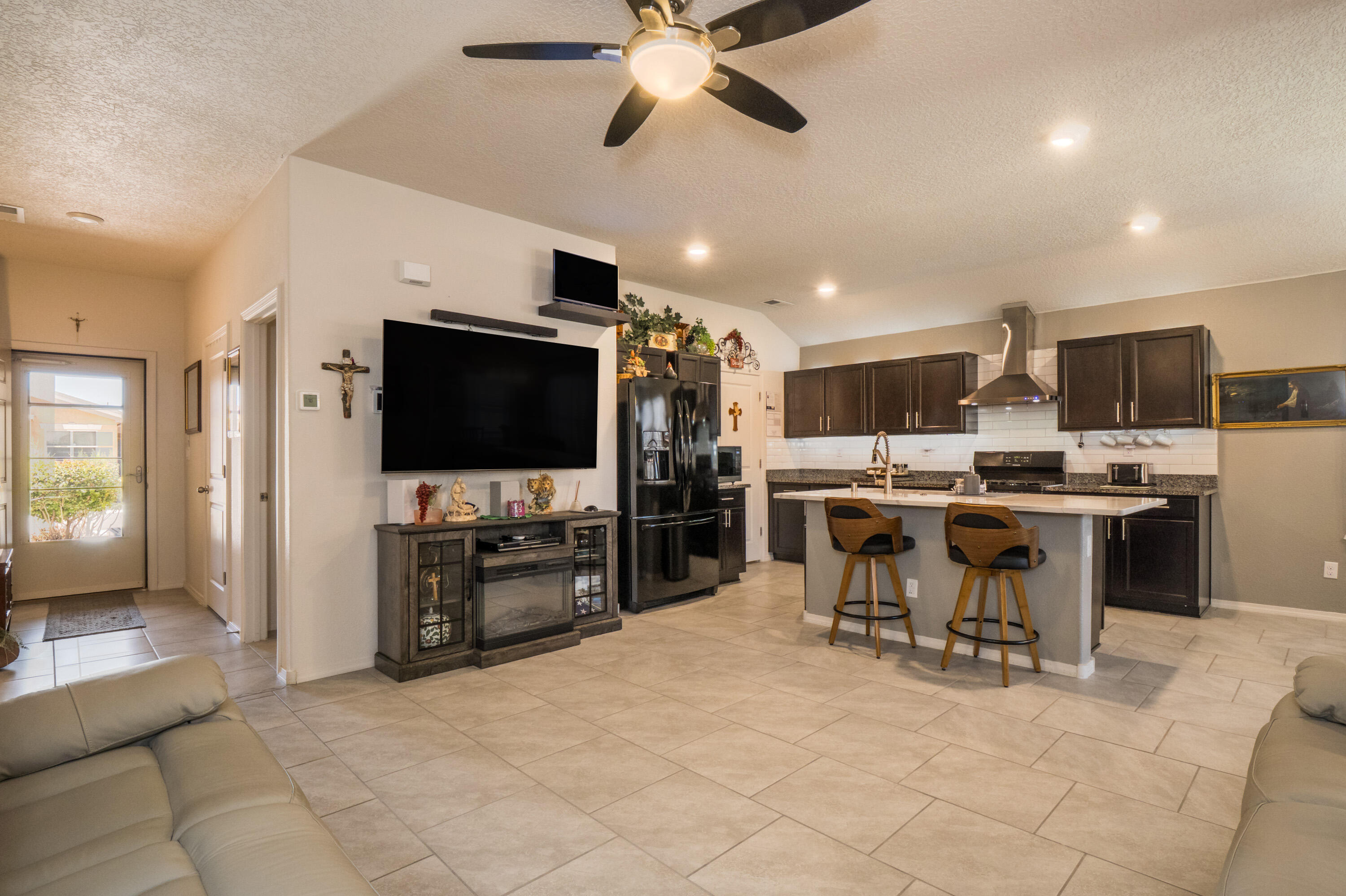 2336 Del Timbre Lane, Albuquerque, New Mexico image 2