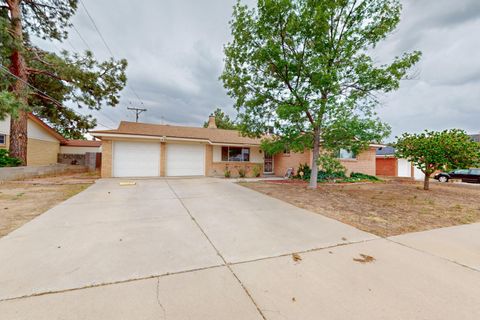 8506 Las Camas Road NE Albuquerque NM 87111