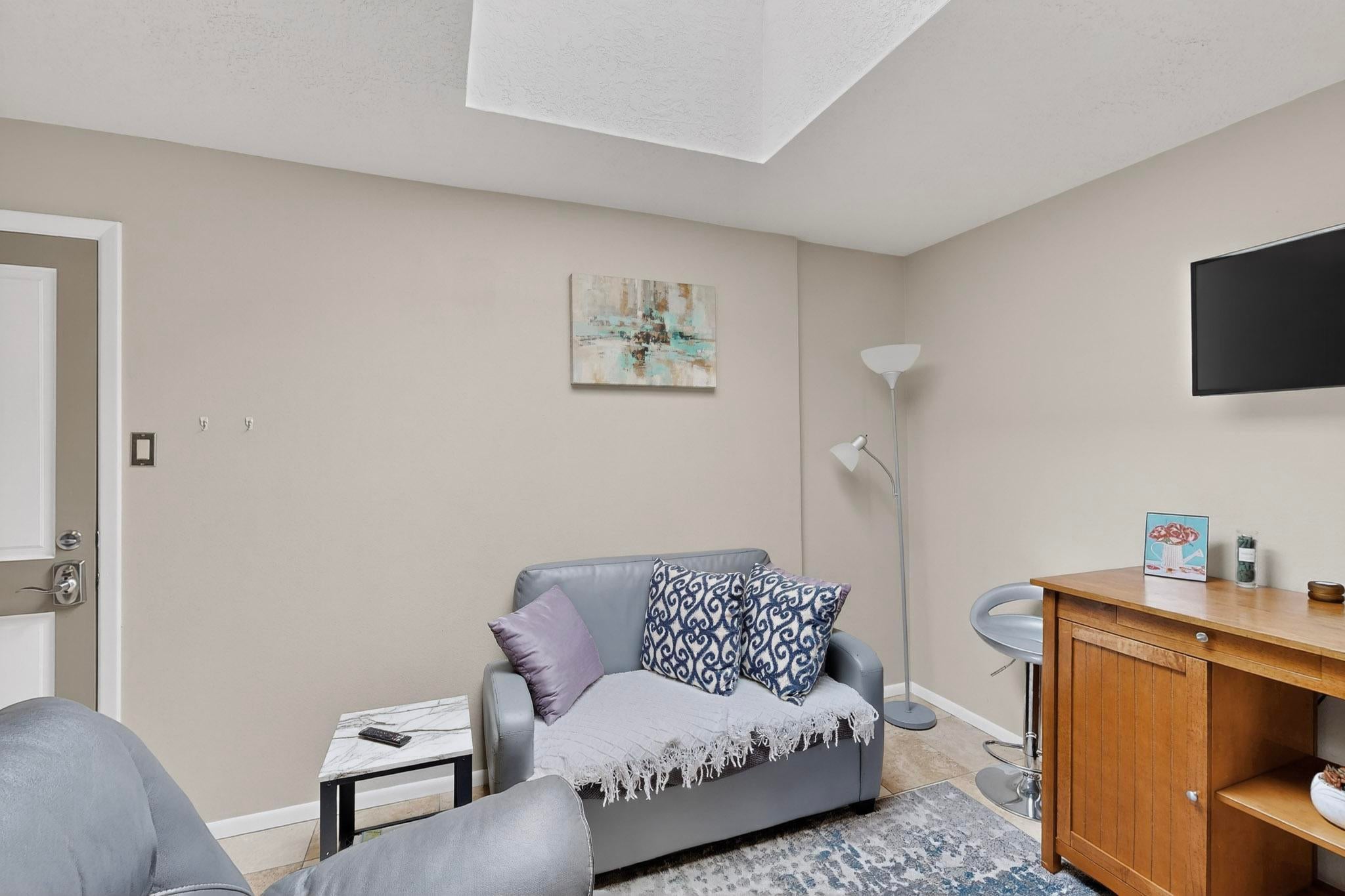 351 Washington Street SE 205