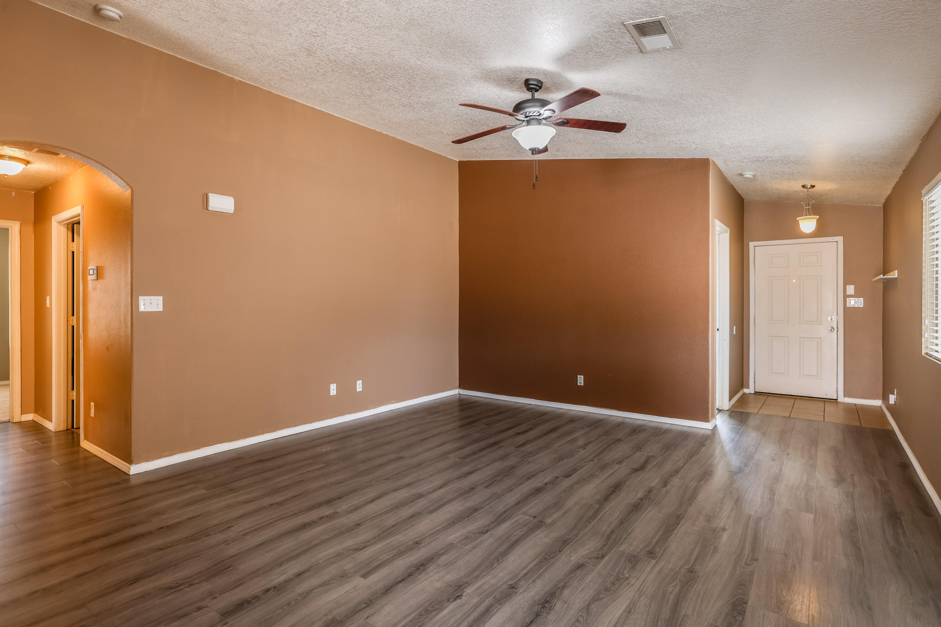 2028 Violeta Way, Rio Rancho, New Mexico image 4