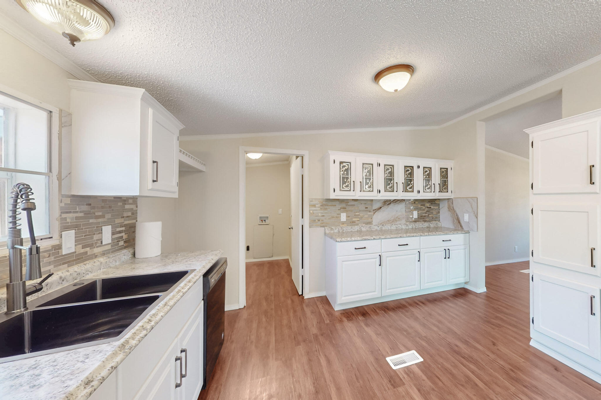 8 Valle Lobo, Los Lunas, New Mexico image 9