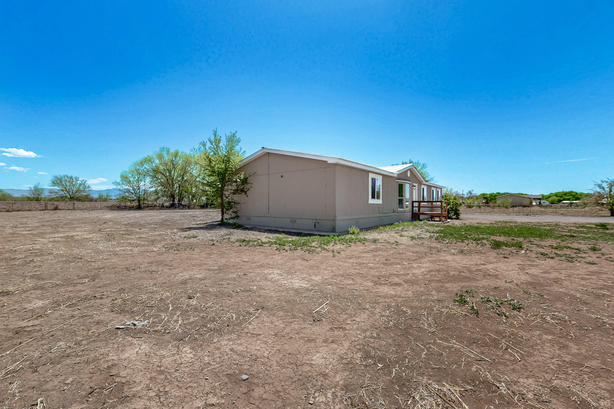 8 Valle Lobo, Los Lunas, New Mexico image 38