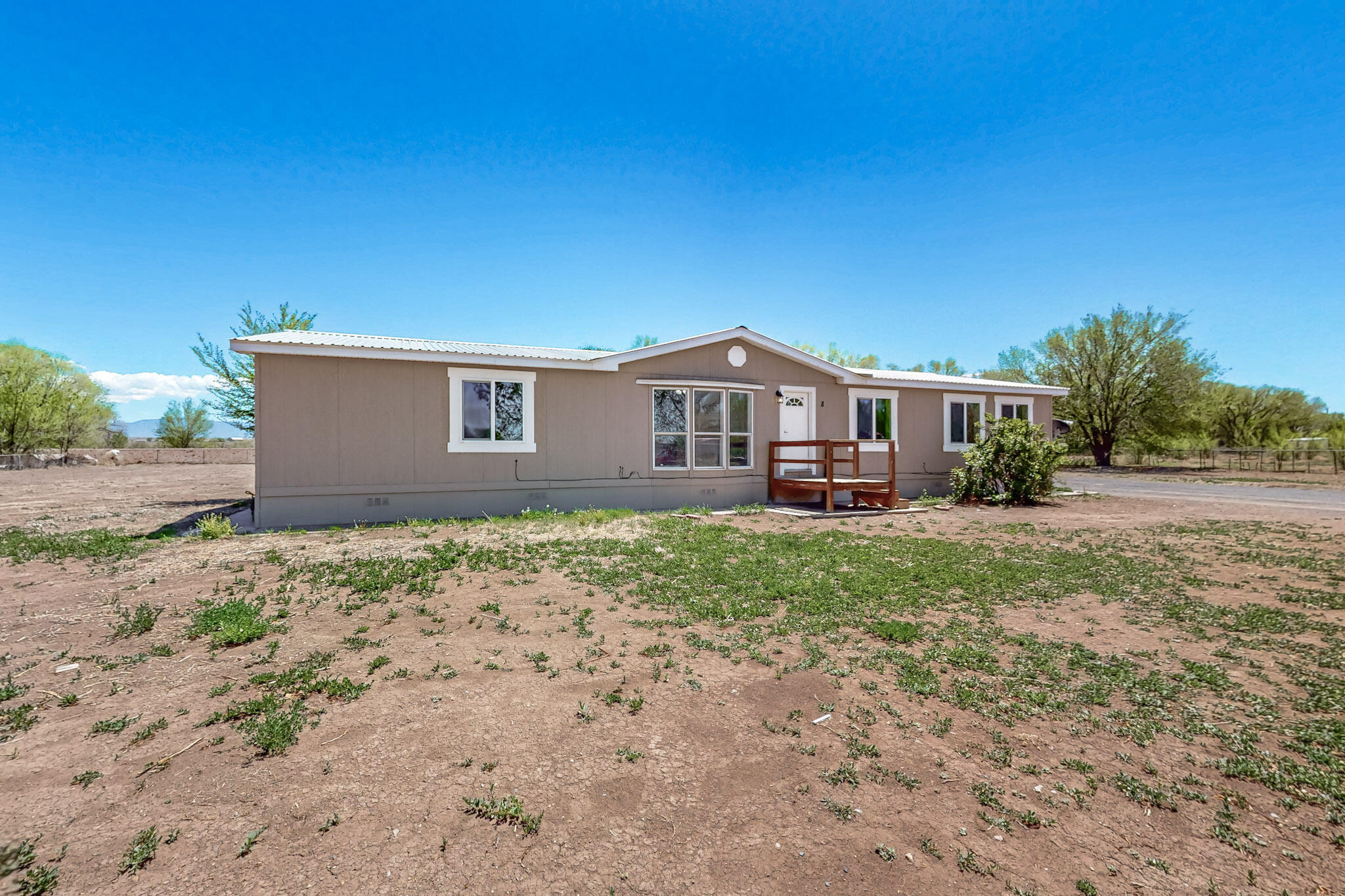 8 Valle Lobo, Los Lunas, New Mexico image 2