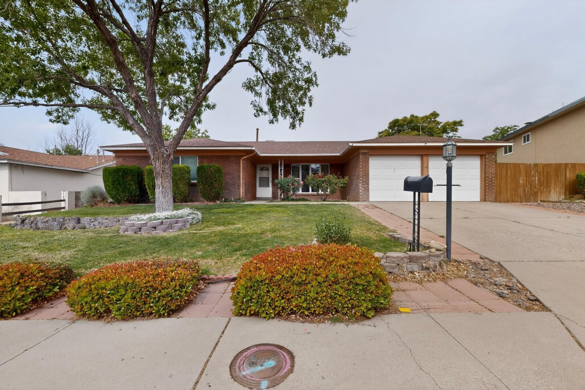 4521 Jamaica Drive NE