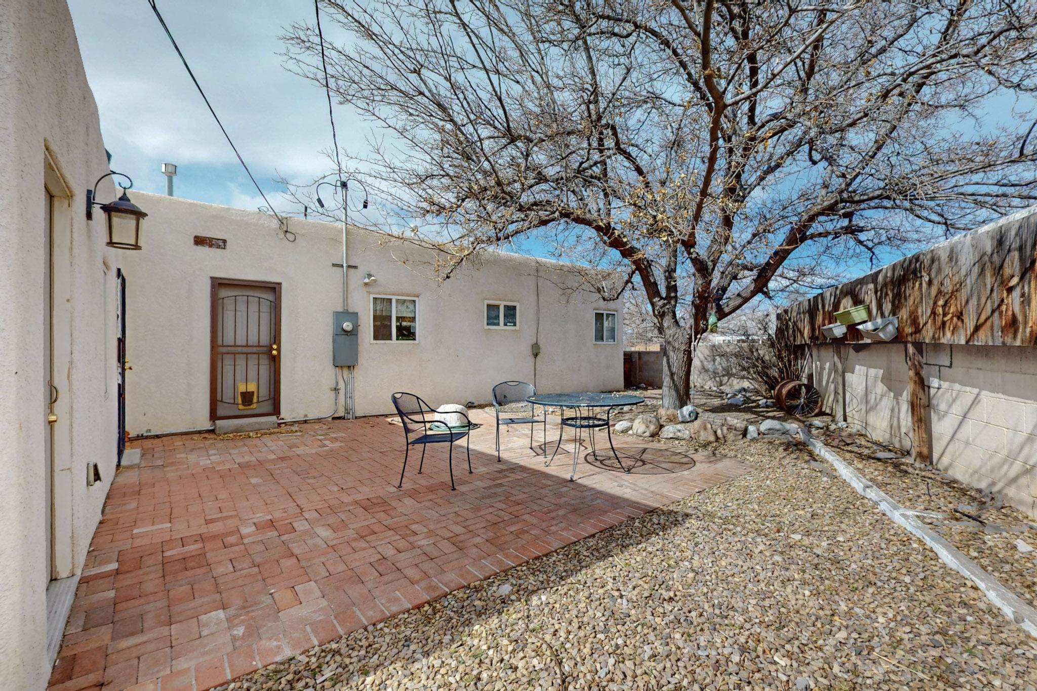 1108 Vassar Drive, Albuquerque, New Mexico image 35