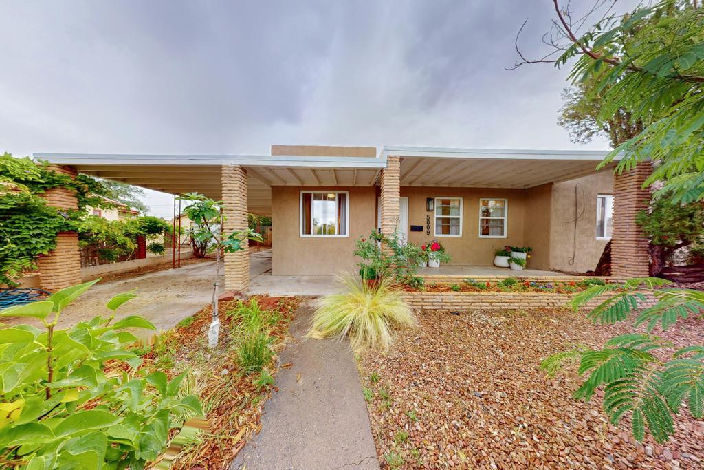 5009 El Paseo Drive, Albuquerque, New Mexico image 1