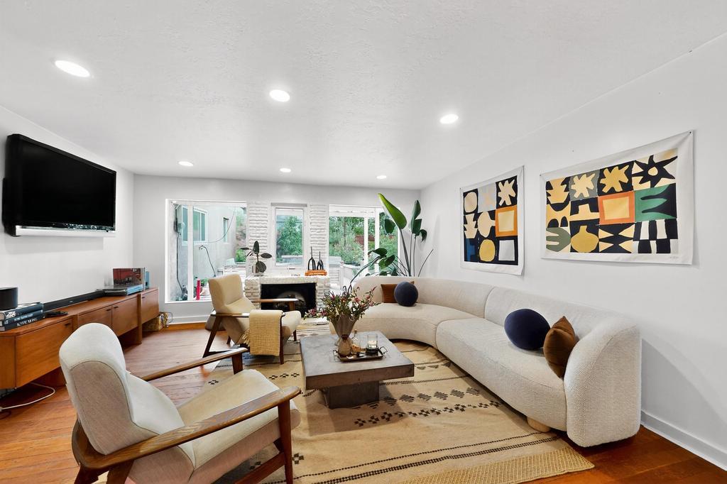 5009 El Paseo Drive, Albuquerque, New Mexico image 5