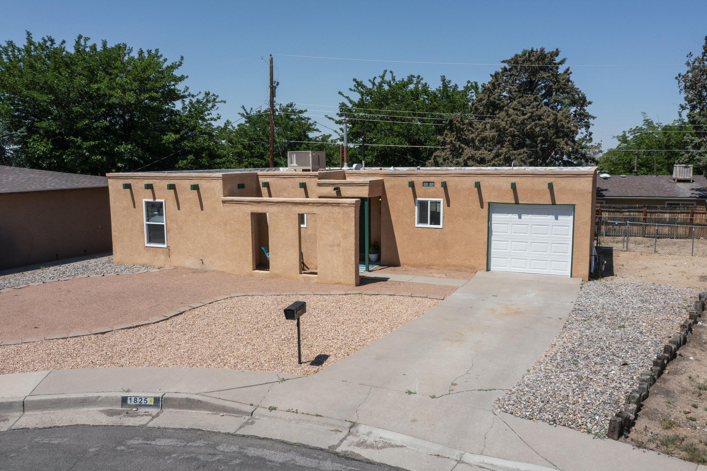1825 Hiawatha Court, Albuquerque, New Mexico image 3