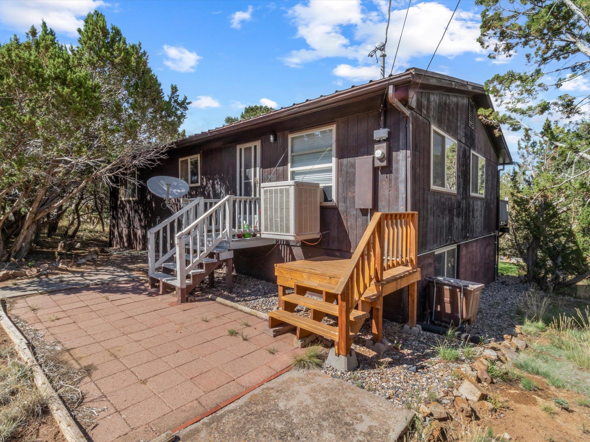 154 Sangre De Cristo Circle, Cedar Crest, New Mexico image 6