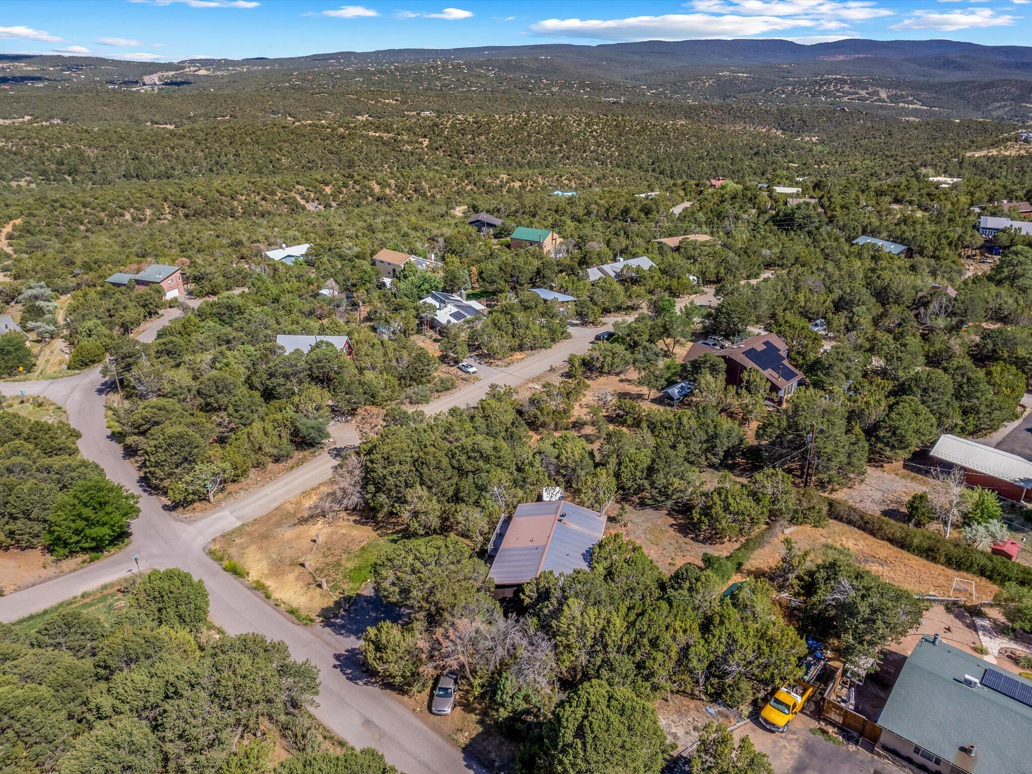 154 Sangre De Cristo Circle, Cedar Crest, New Mexico image 8