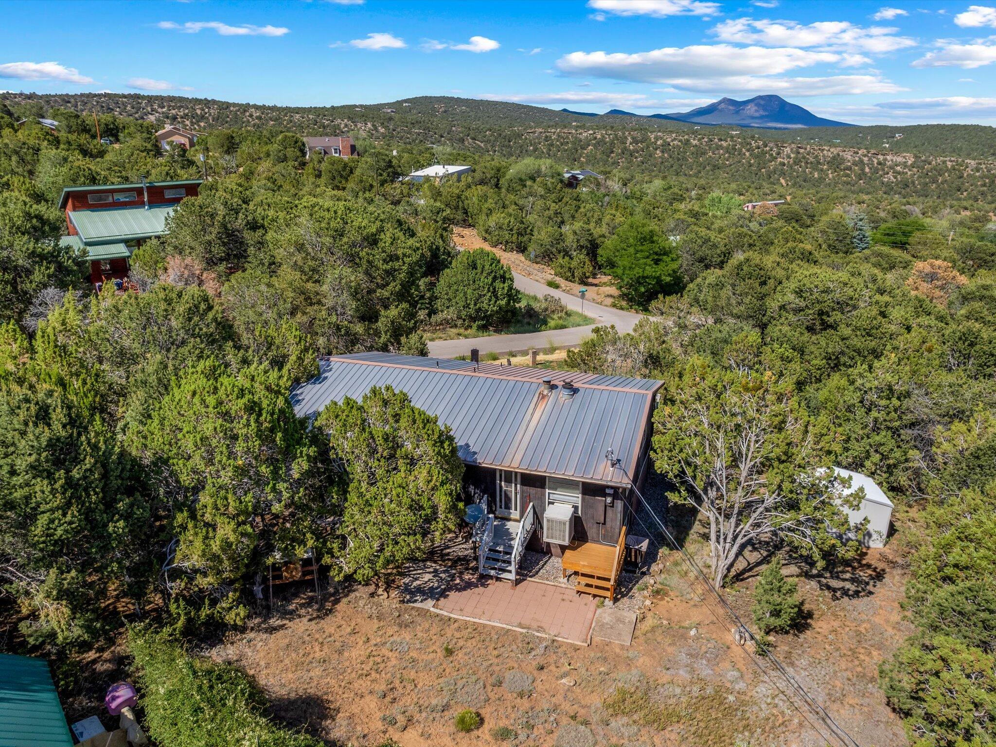 154 Sangre De Cristo Circle, Cedar Crest, New Mexico image 7