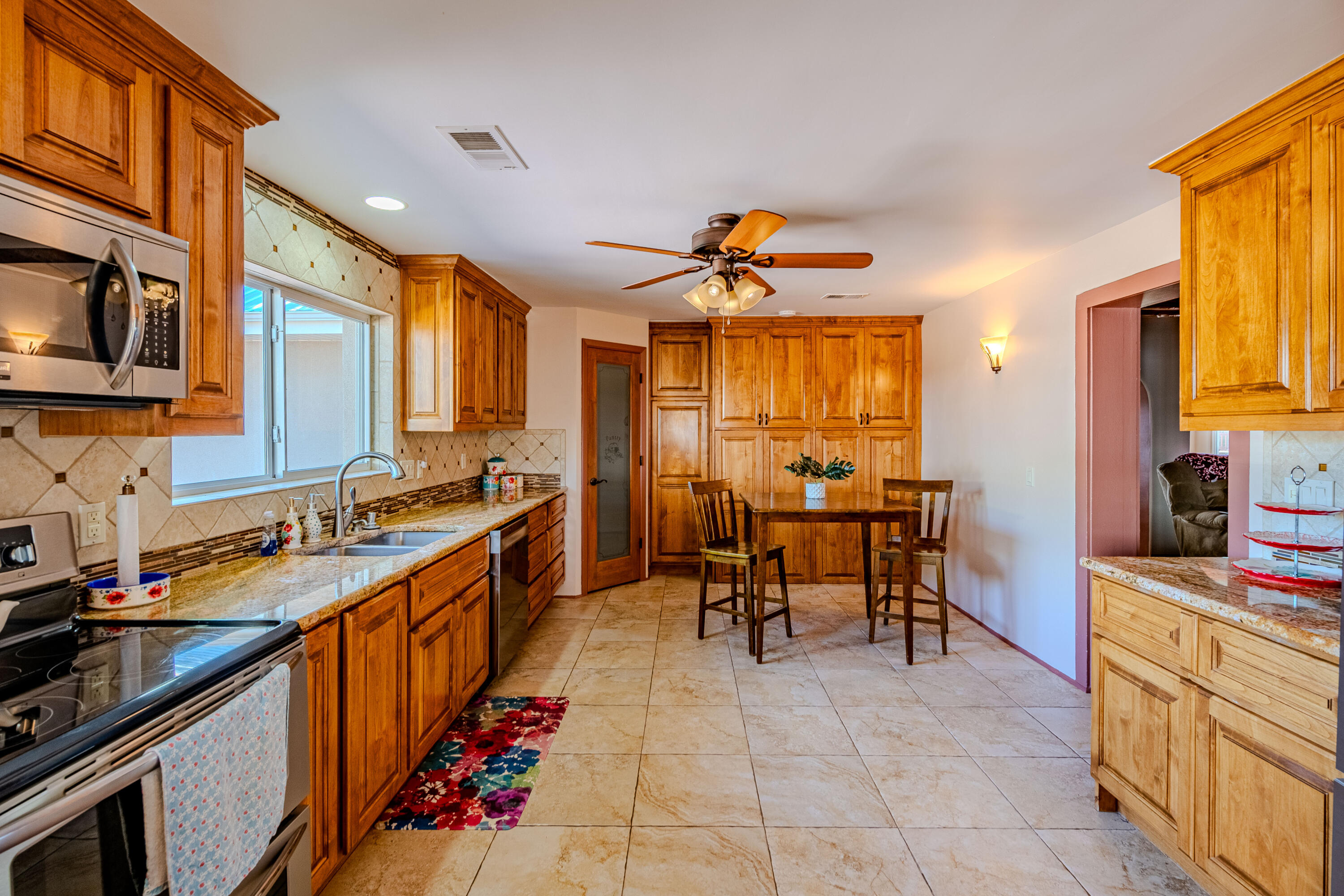 7909 Rancho De Roberto Road, Albuquerque, New Mexico image 19