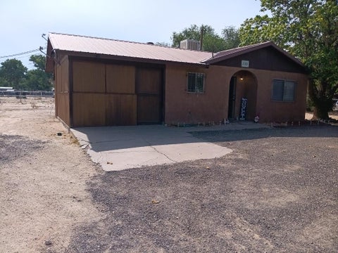 Homes For Rent - 2313 Raymac Road<br/> Albuquerque, NM 87105