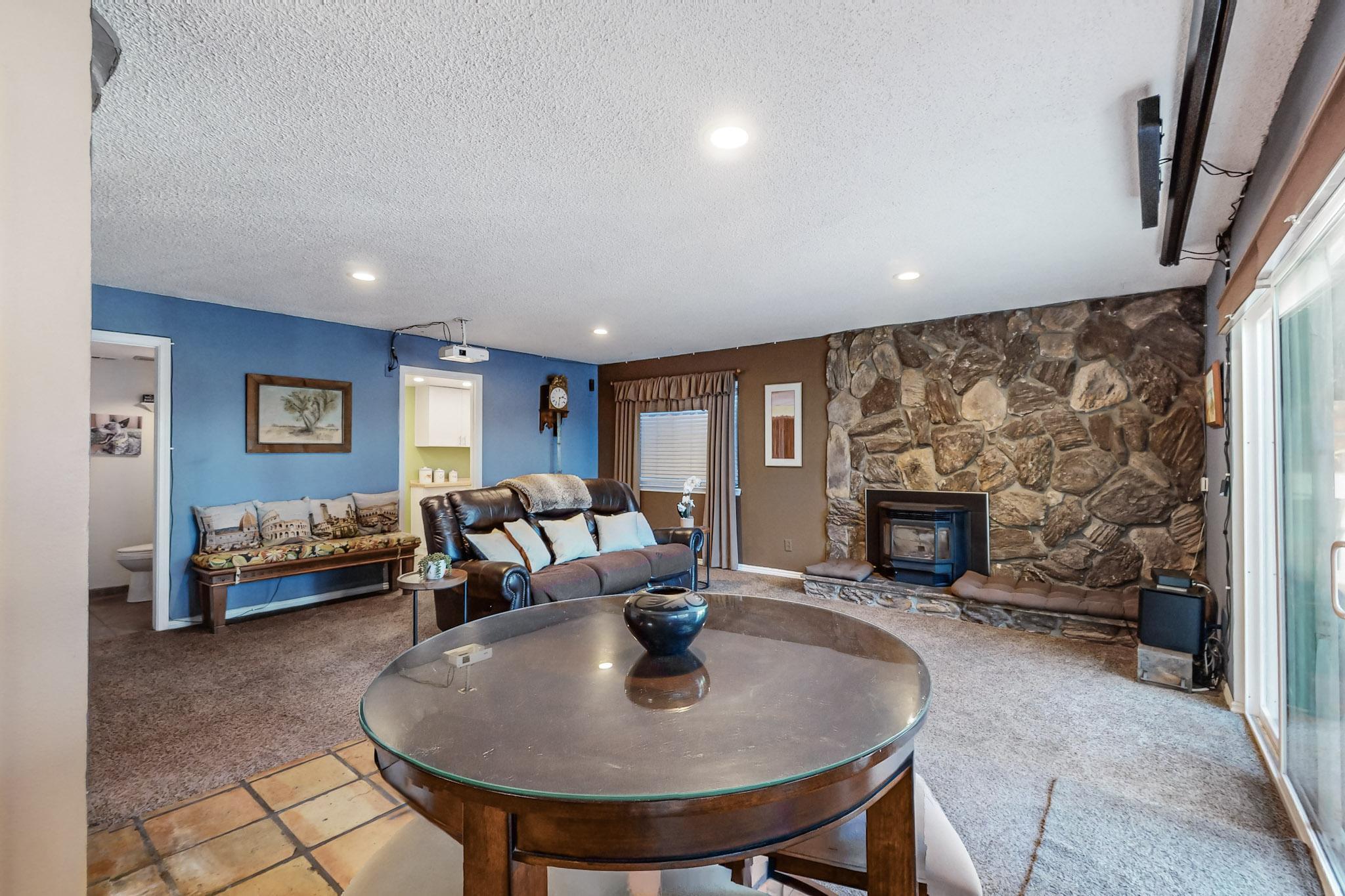 9500 La Playa Street, Albuquerque, New Mexico image 10