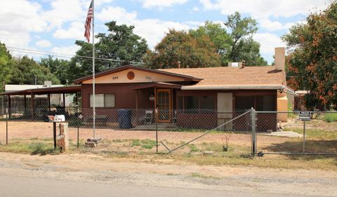 Photo of 5 Cactus Drive, Los Lunas, NM 87031 (MLS # 1096574)