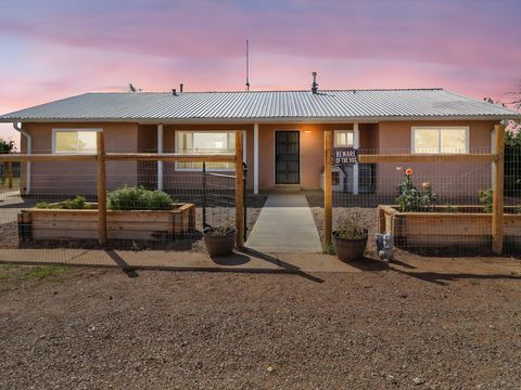 Photo of 52 E Church # A Street, Edgewood, NM 87015 (MLS # 1092198)