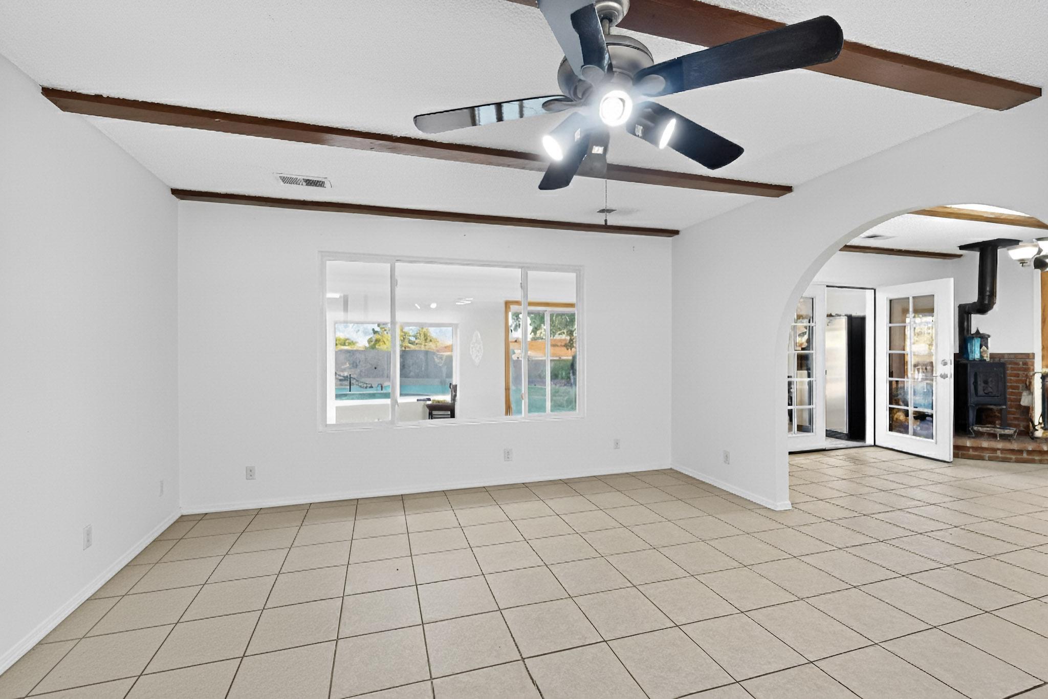 808 Villa Verde Drive SE