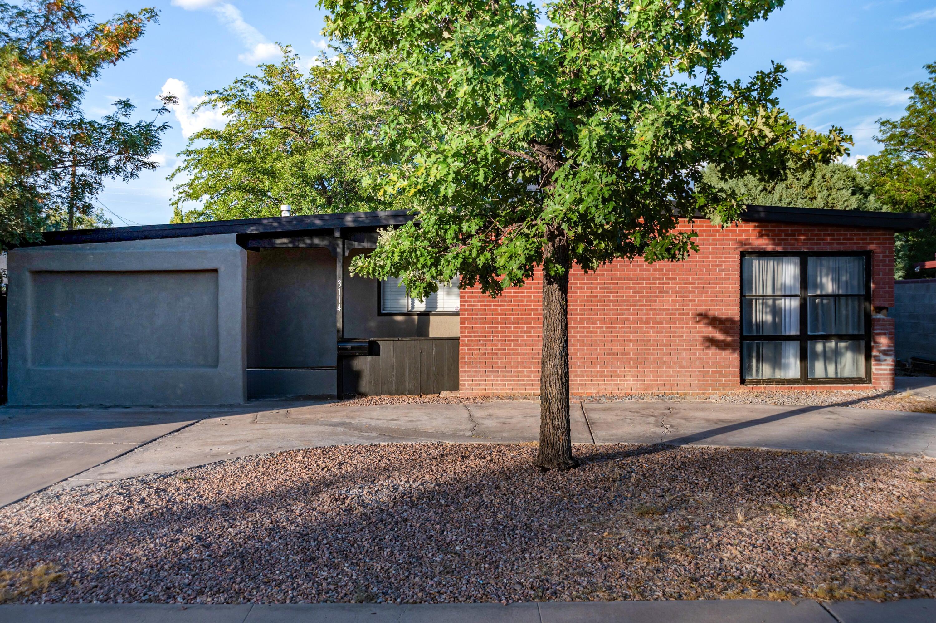 3114 Morningside Drive NE