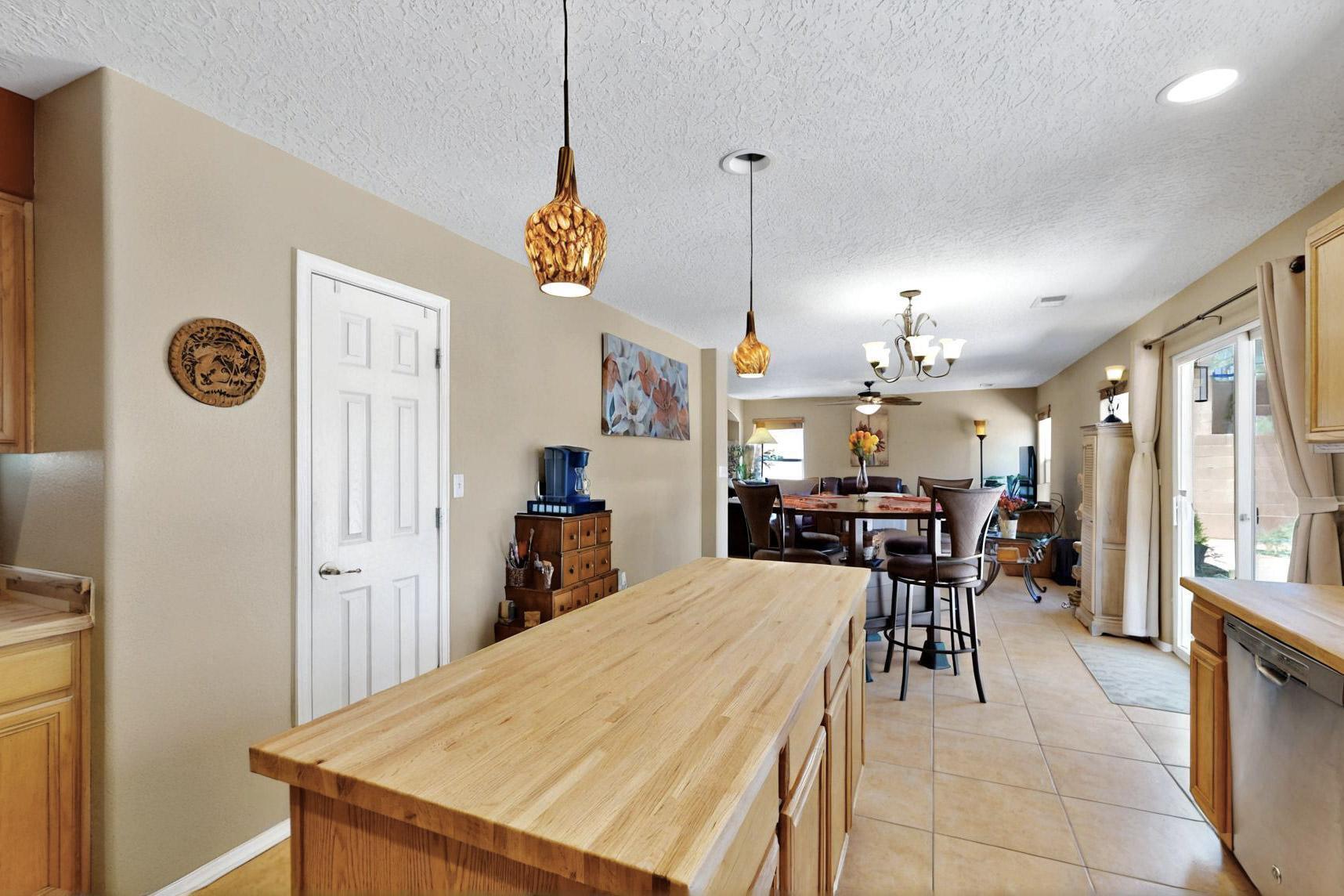 640 Carrisa Court, Los Lunas, New Mexico image 17