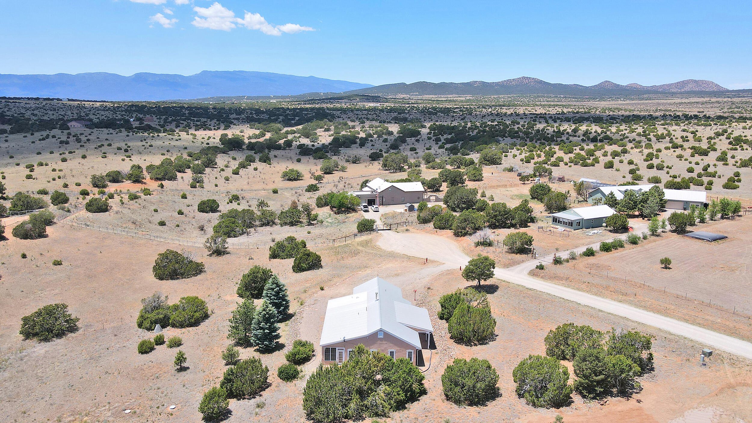 6 Cherokee Court, Edgewood, New Mexico image 37