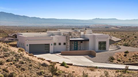 Photo of 5617 Barranca Overlook Place NE, Rio Rancho, NM 87144 (MLS # 1094138)