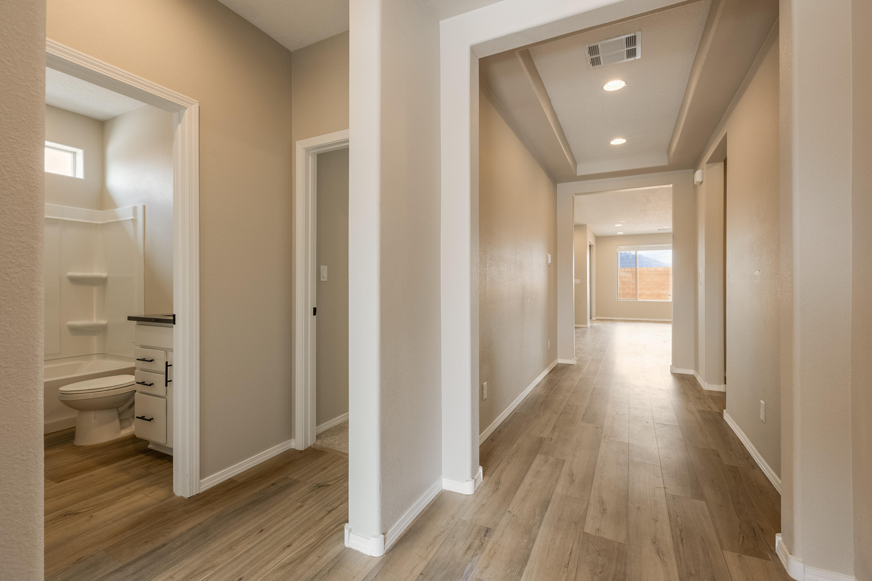6774 Sydney Drive, Rio Rancho, New Mexico image 4