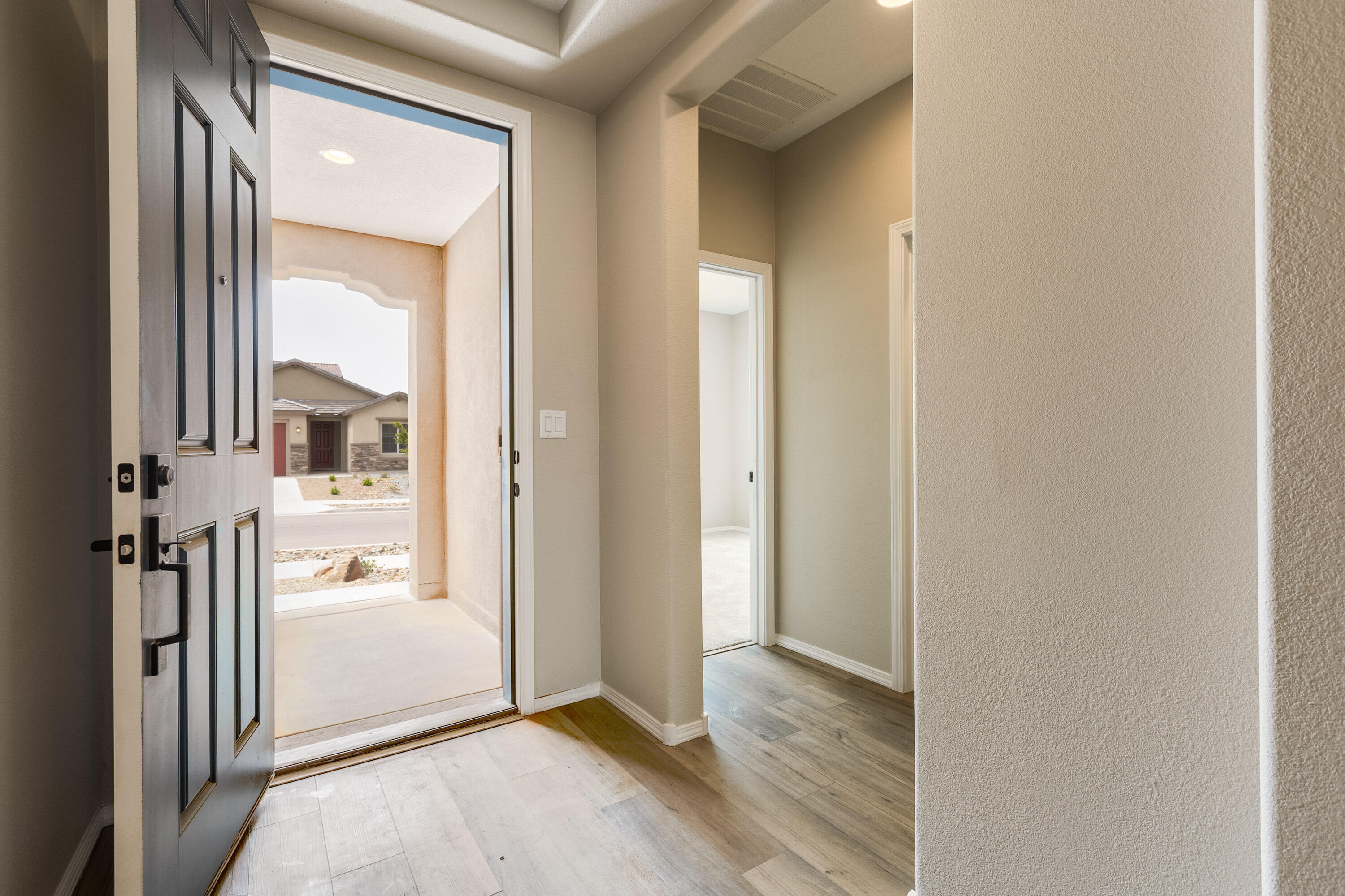 6774 Sydney Drive, Rio Rancho, New Mexico image 3