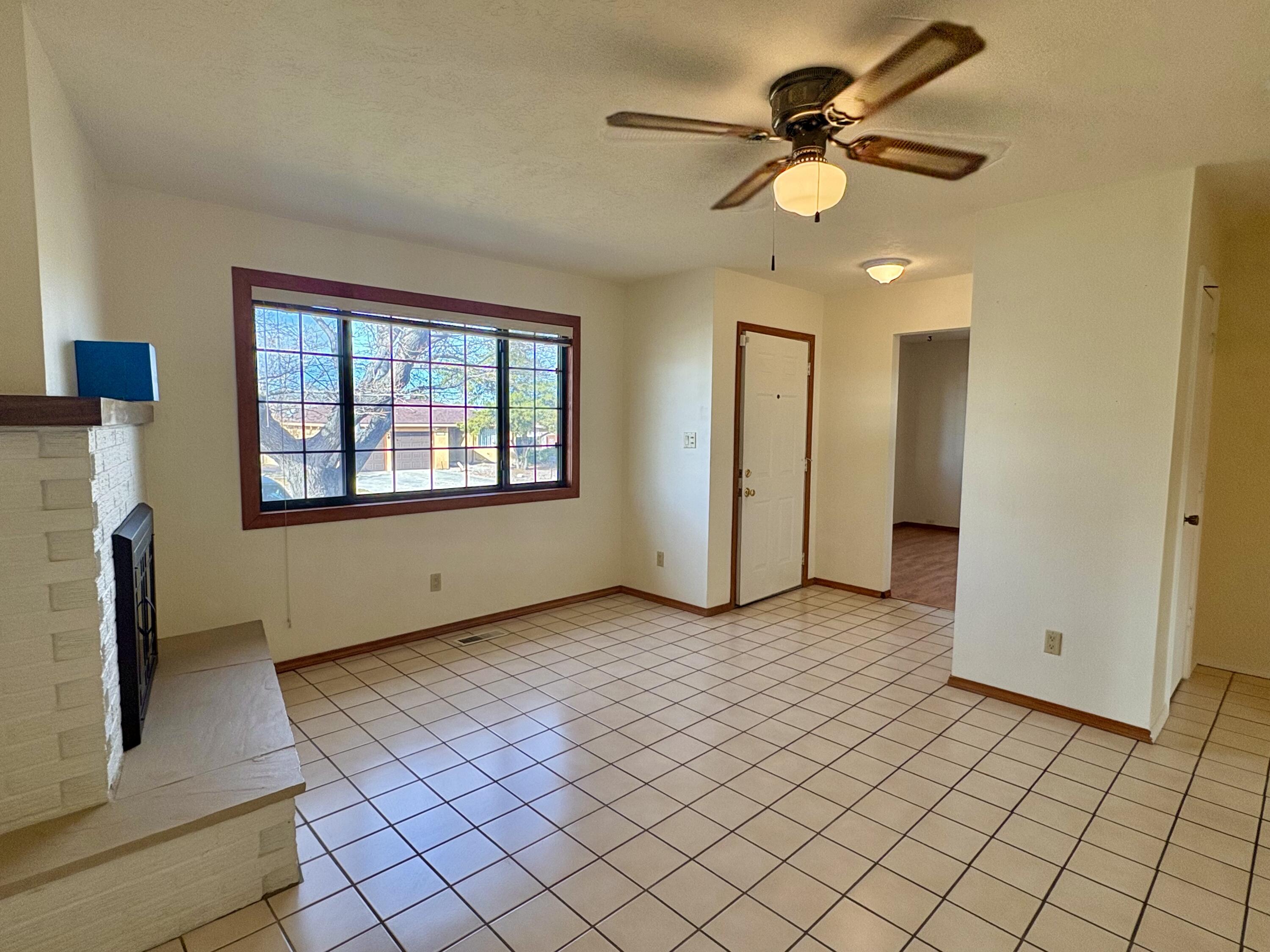 2408 Figueroa Drive NE