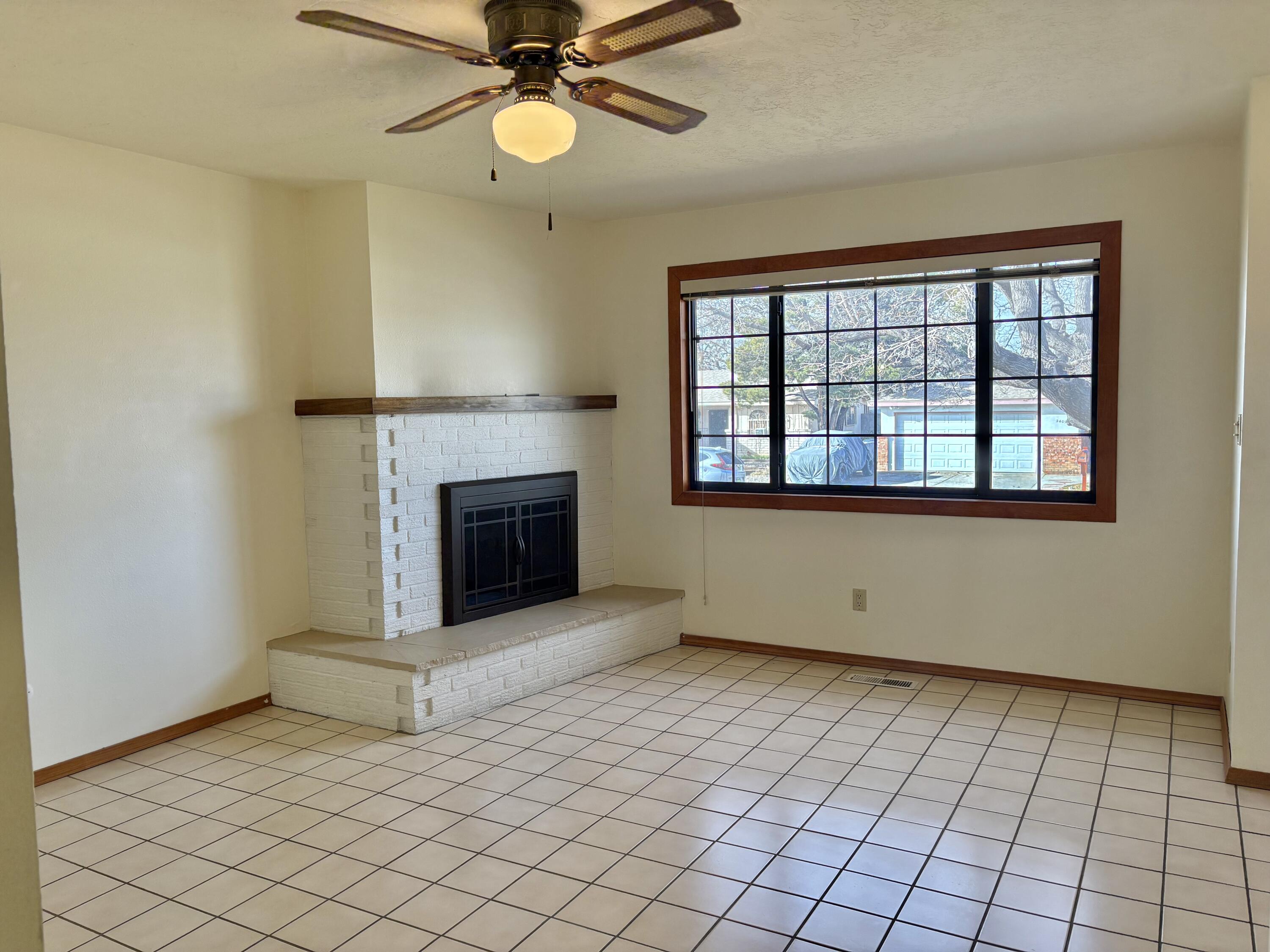 2408 Figueroa Drive NE