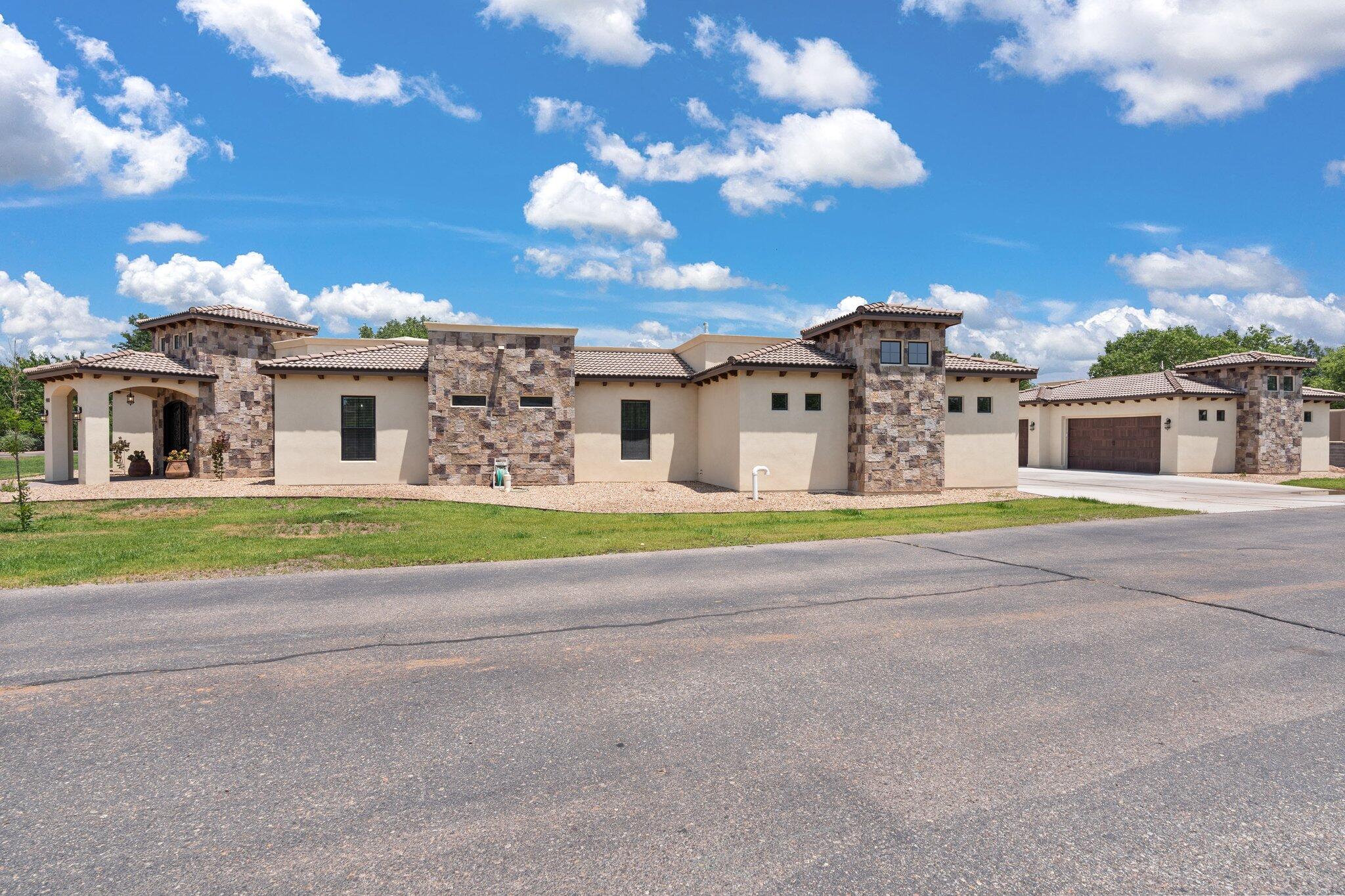 9800 Bona Terra Loop, Albuquerque, New Mexico image 2