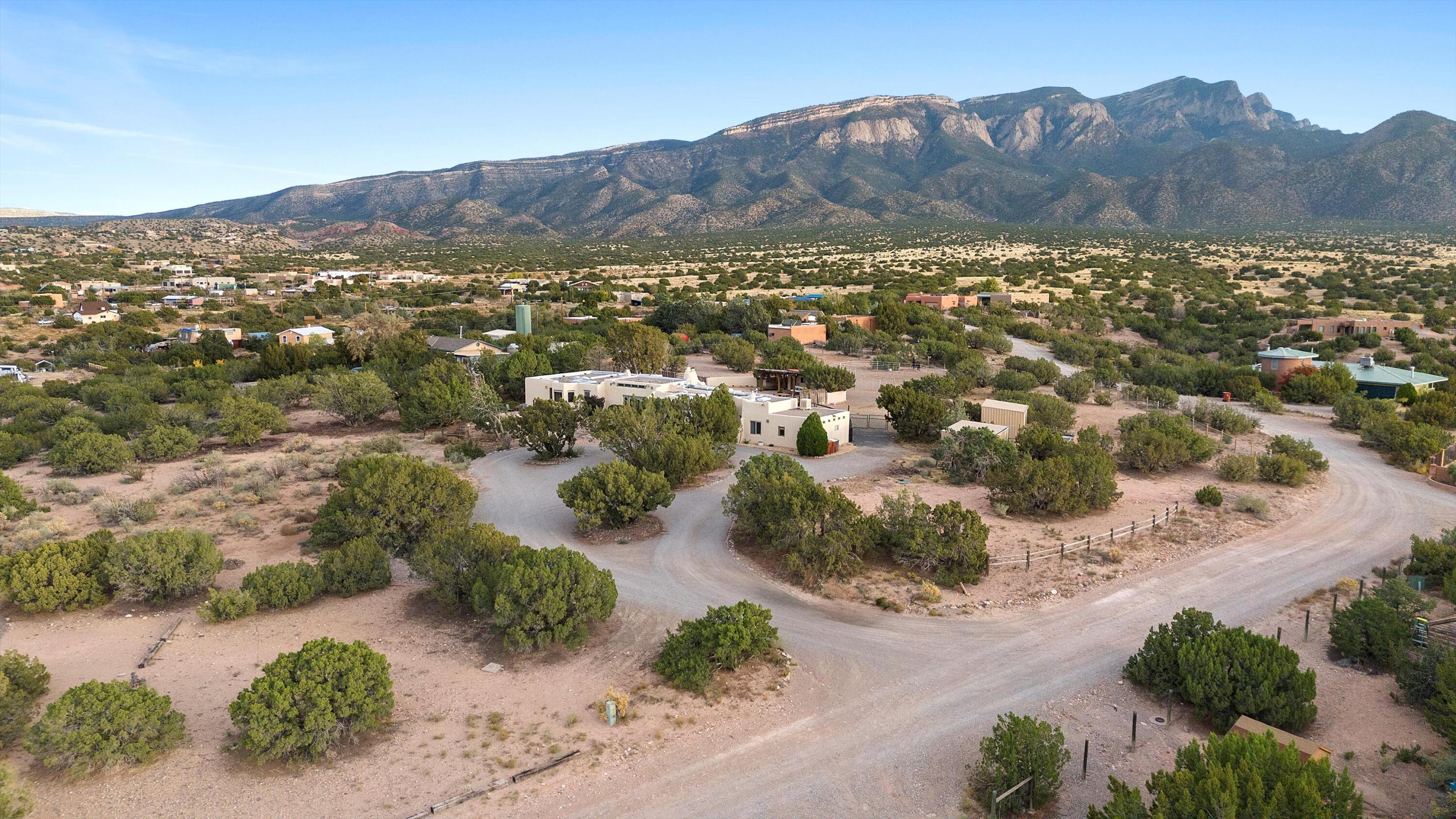 20 Ridge Road, Placitas, New Mexico image 4