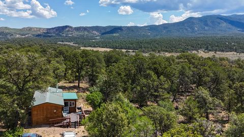 Photo of 26 Permian, Regina, NM 87046 (MLS # 1091953)