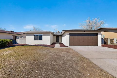 Photo of 643 Duchess Drive NE, Albuquerque, NM 87123 (MLS # 1099525)
