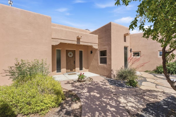 5 CIENEGA CANYON RD, PLACITAS, NM 87043 - Image 0f8d5fce362efb12724e7b983d31c448/1125560928