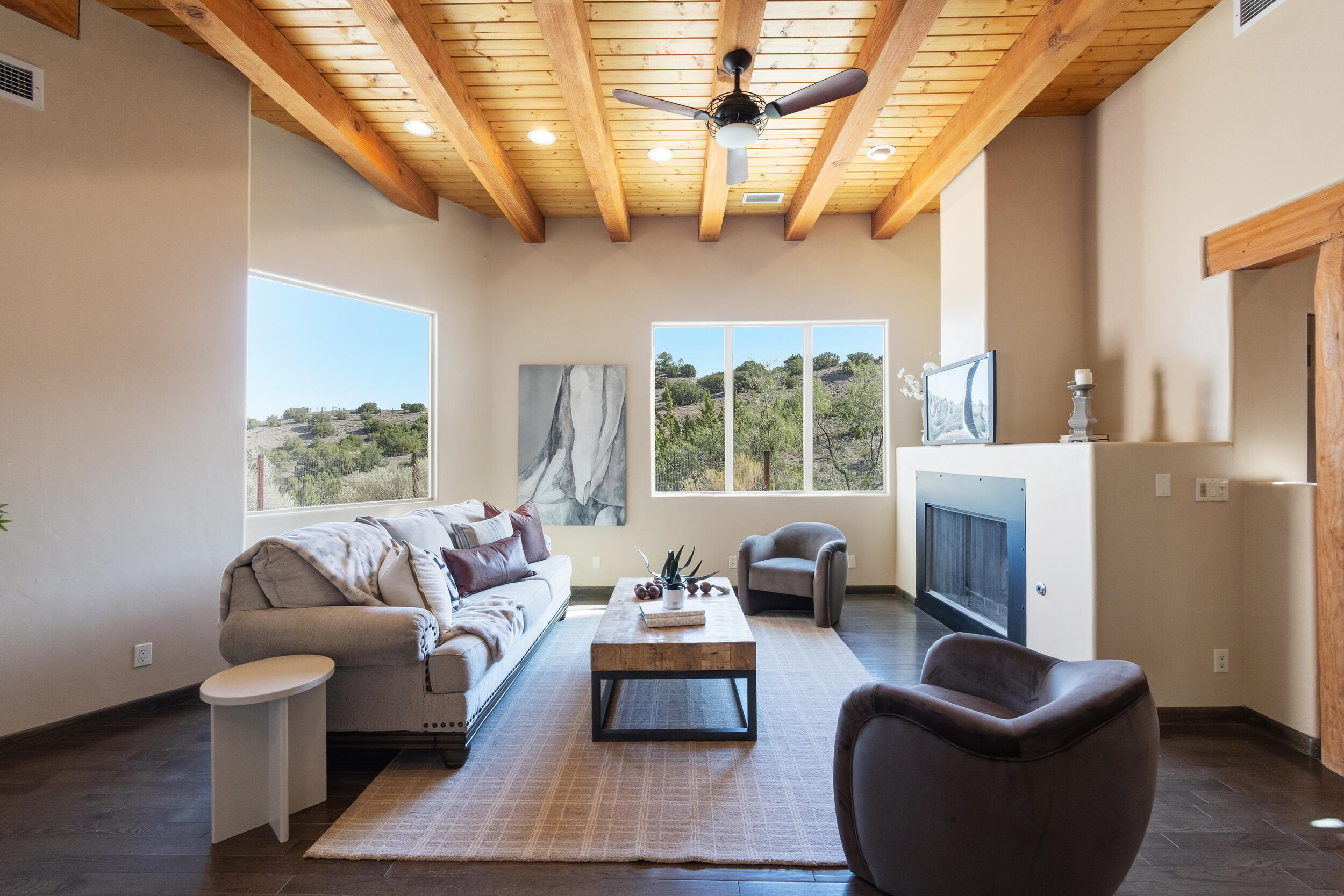 5 Cienega Canyon Road