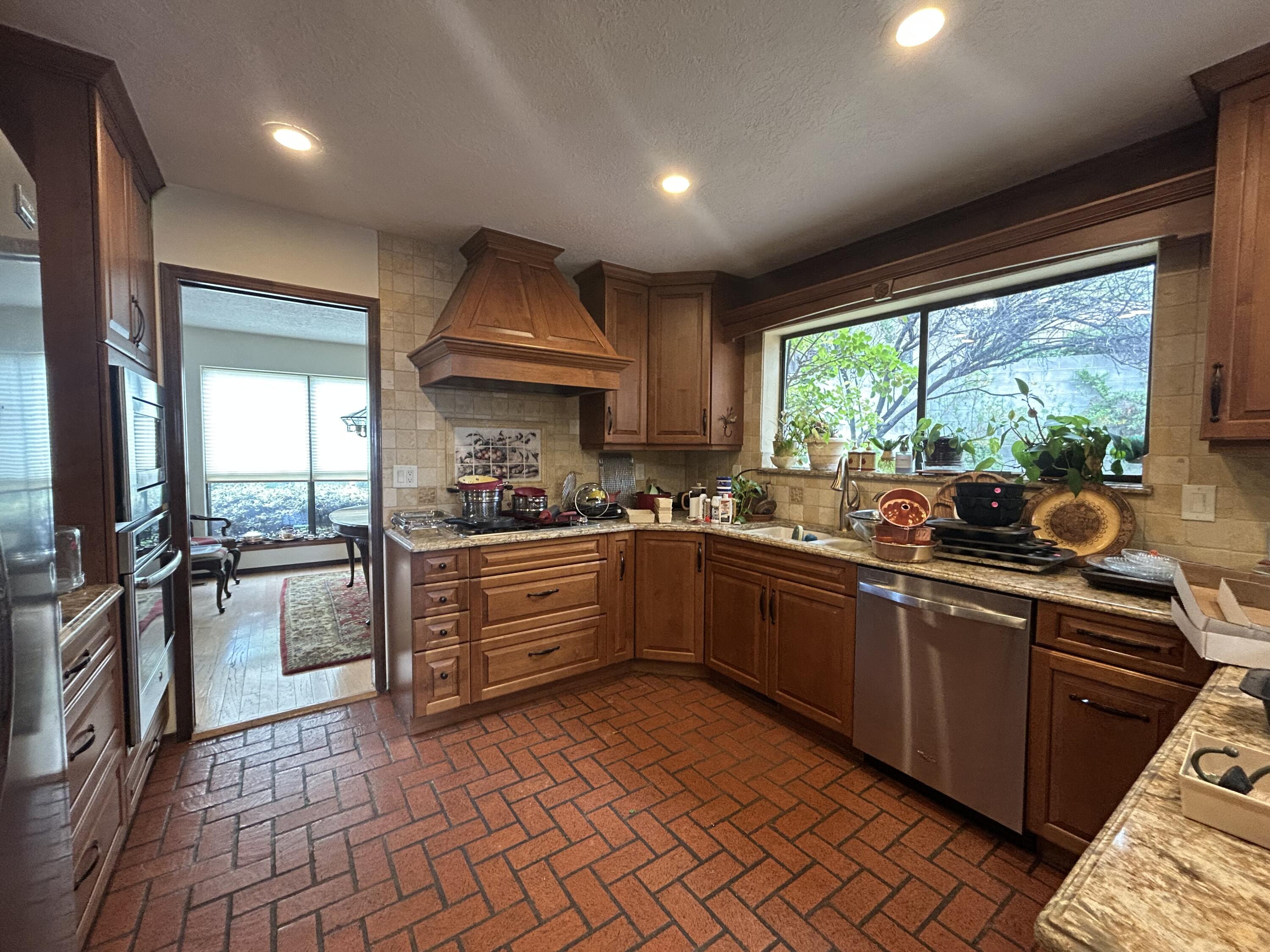 4900 Calle Del Cielo NE