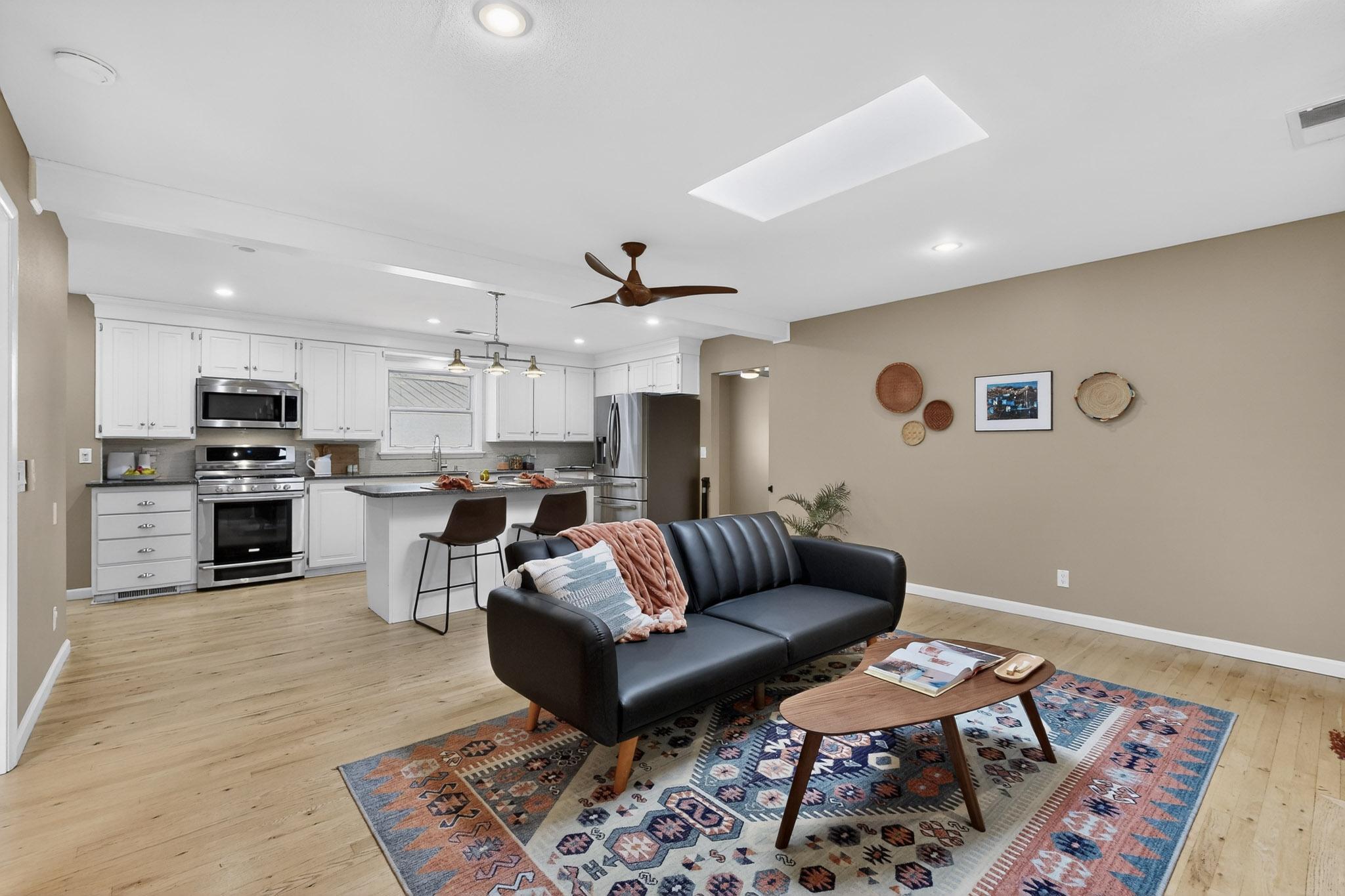 1509 Calle del Ranchero NE