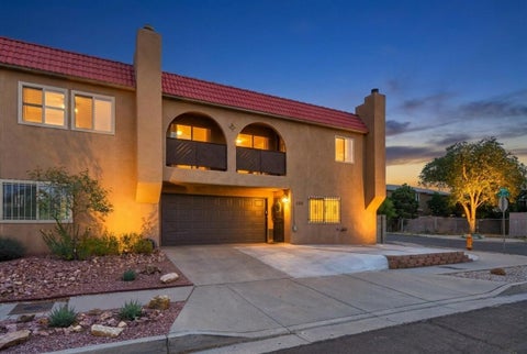 Townhouse For Sale - 650 Paisano Street<br/> Albuquerque, NM 87123