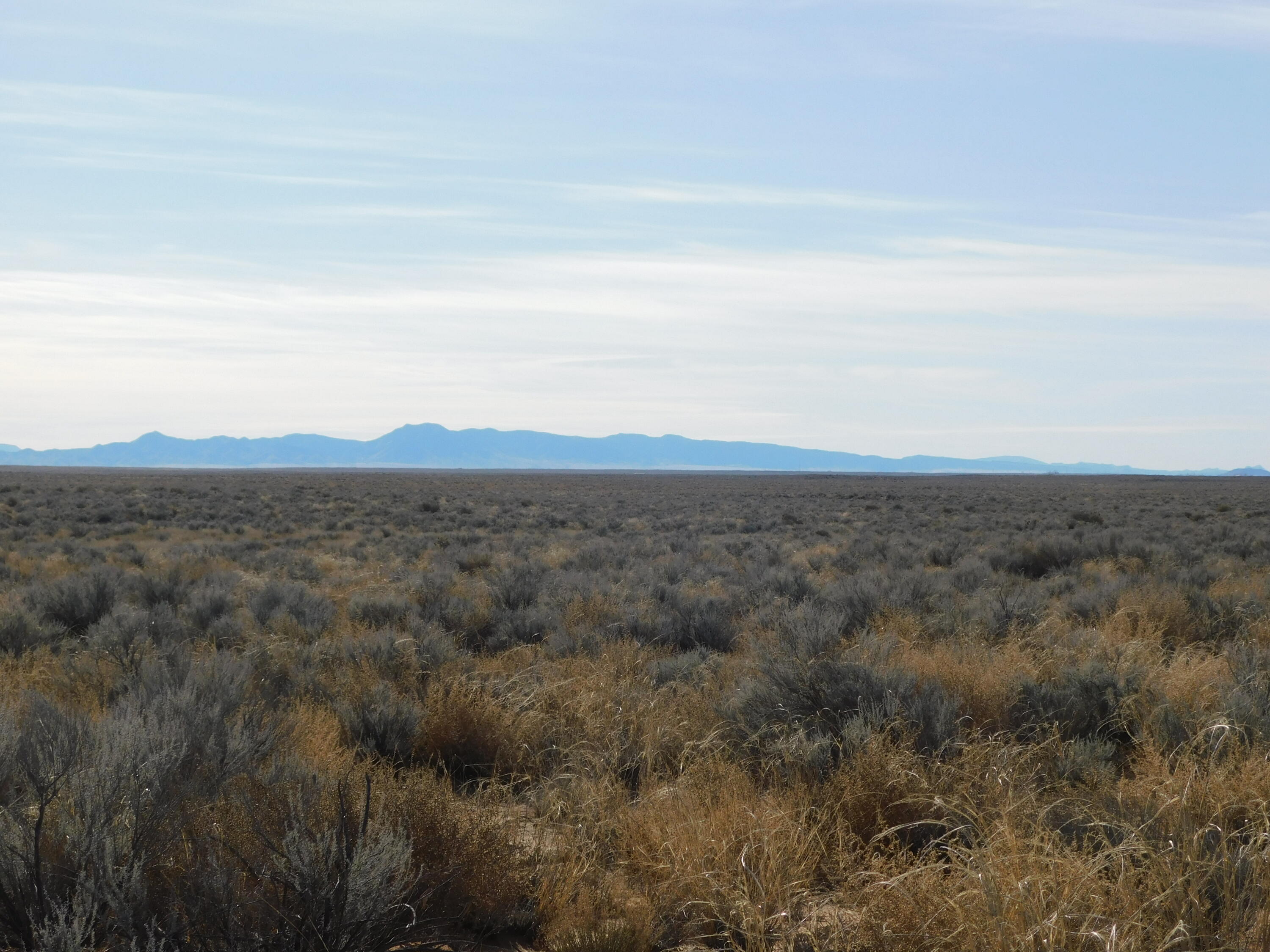 Rio Del Oro Unit 11 Block 2, Belen, New Mexico image 1