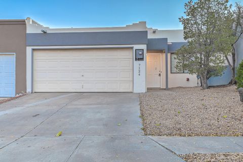 Photo of 7124 Maxim Court NW, Albuquerque, NM 87120 (MLS # 1095281)