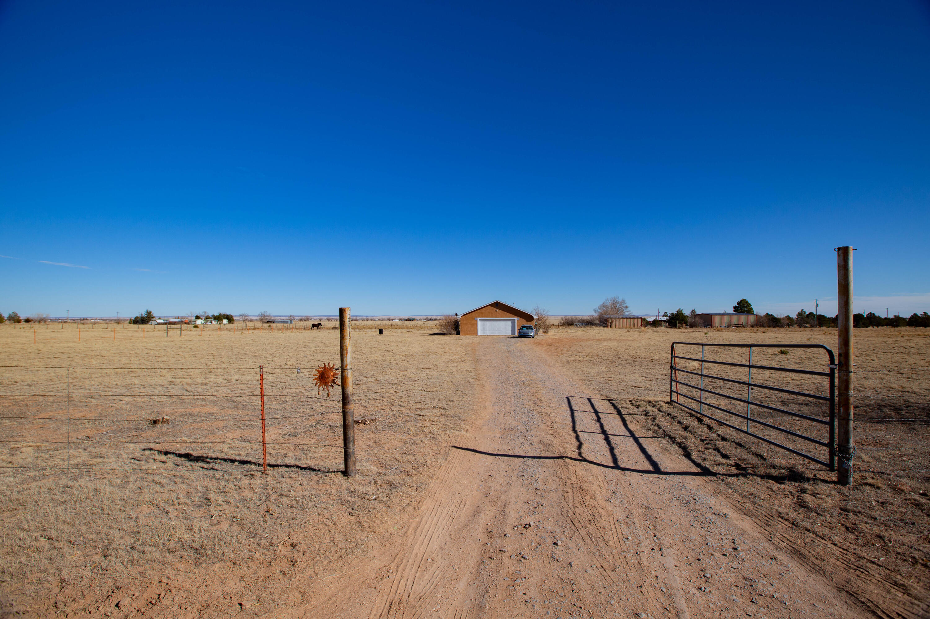 18 S Rebecca Road, Moriarty, New Mexico image 1