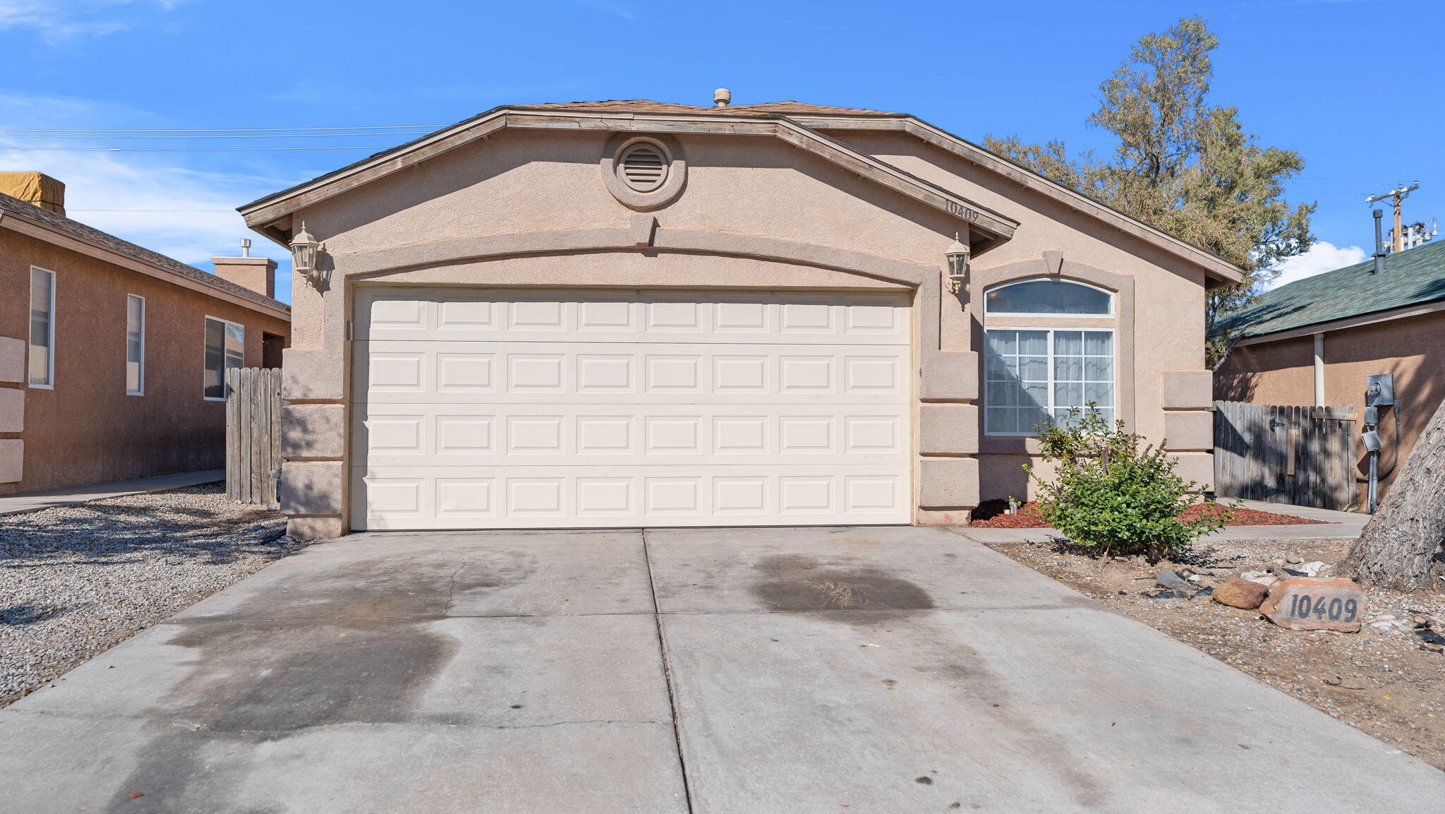 10409 Mesa Sunset Avenue, Albuquerque, New Mexico image 3