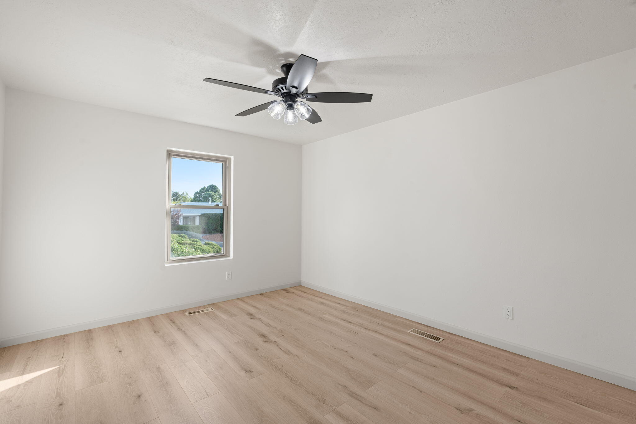 729 Sagebrush Trail, Albuquerque, New Mexico image 19