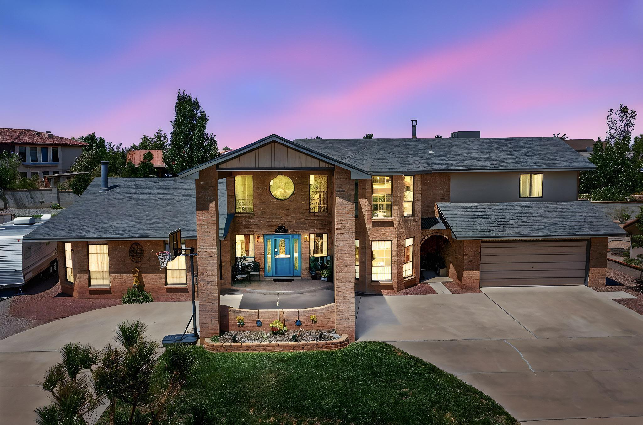 1407 VALLEY VIEW Drive SW