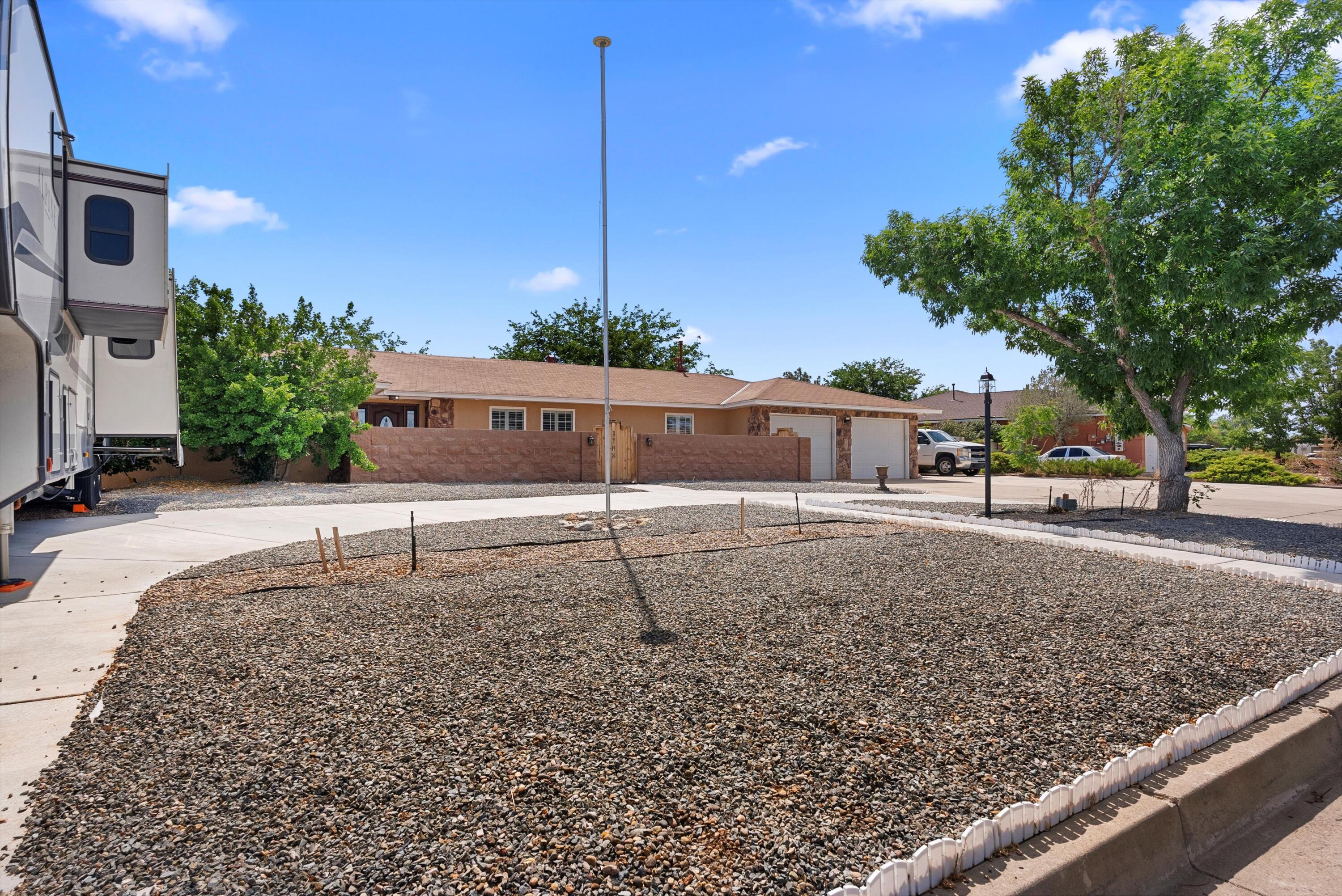 3708 Saint Andrews Drive SE